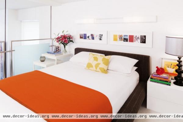 modern bedroom by Diego Alejandro  Interior Design