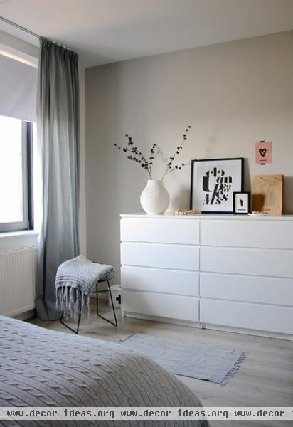 contemporary bedroom by Holly Marder