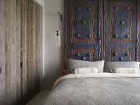 Headboard Alternatives to Make a Dull Bed Divine