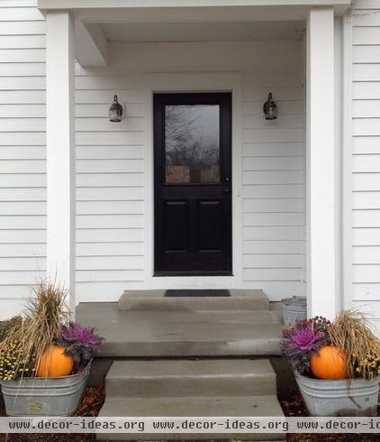 farmhouse entry by Alison Hodgson