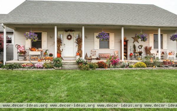 eclectic porch by Julie Ranee Photography