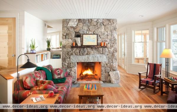 rustic living room by Whitten Architects