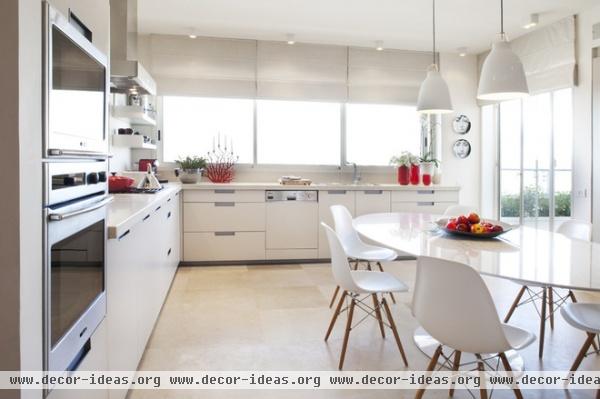 modern kitchen by Aviad Bar-Ness