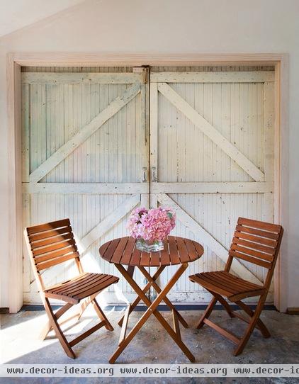 contemporary patio by Beth Dana Design