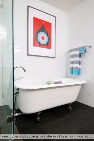 eclectic bathroom by Andrew Snow Photography