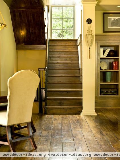 traditional staircase by Cynthia Lynn Photography