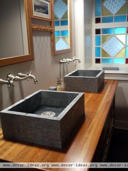 farmhouse bathroom by Lesher Natural Stone, Quartz, & Tile