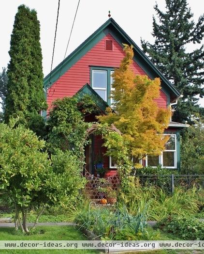 eclectic exterior by Kimberley Bryan