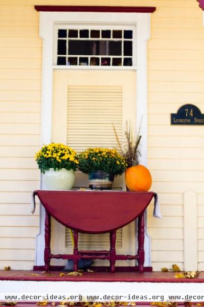 traditional porch by Rikki Snyder