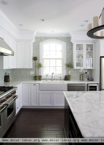 traditional kitchen by Fiorella Design