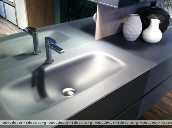 contemporary  'My Evo Flow' bathroom set by Idea Group - CERSAIE 2013