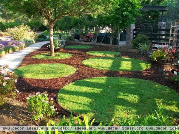 contemporary landscape Garden circles