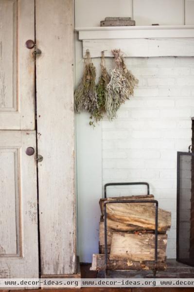 farmhouse living room by Tess Fine