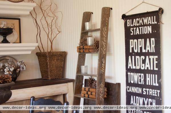 traditional dining room by The Old Painted Cottage