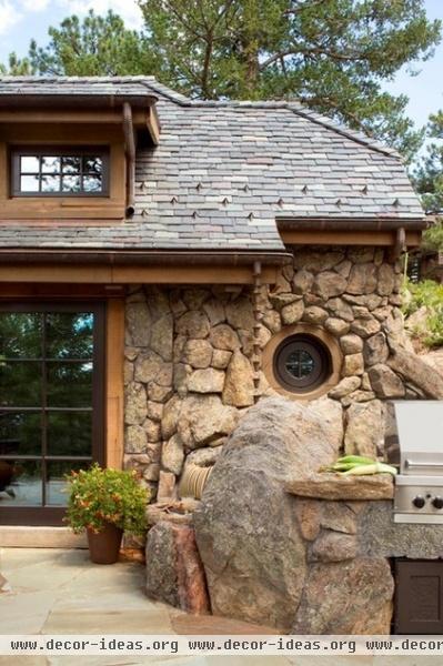 rustic exterior by TKP Architects pc