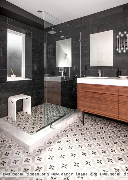 contemporary bathroom by Shirley Meisels