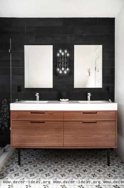 contemporary bathroom by Shirley Meisels