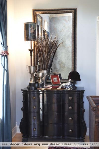 traditional living room by Nancy Woodhouse, Allied ASID