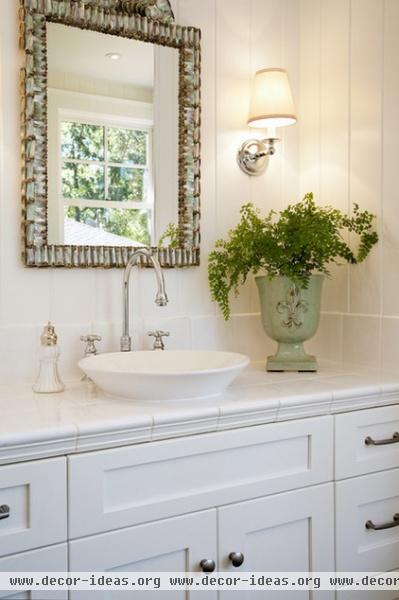 traditional bathroom by Julie Williams Design