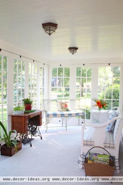 traditional porch by Frank Shirley Architects