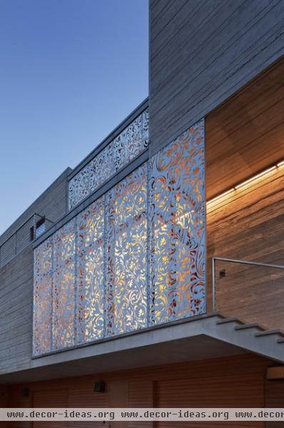 beach style porch by aamodt / plumb architects