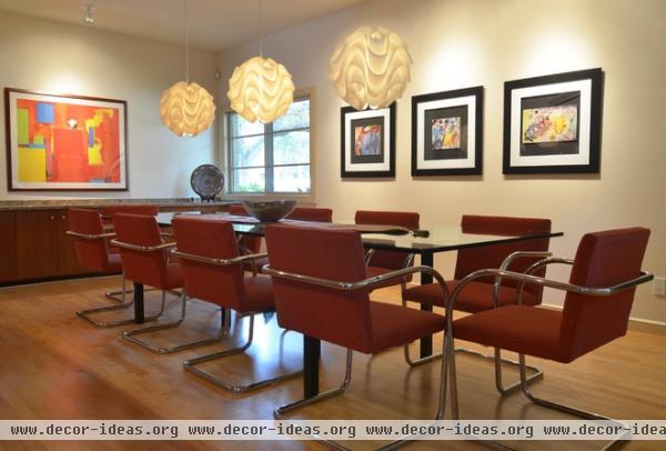 midcentury dining room by Sarah Greenman