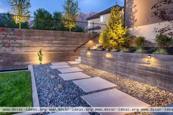 contemporary landscape by Decorative Landscaping