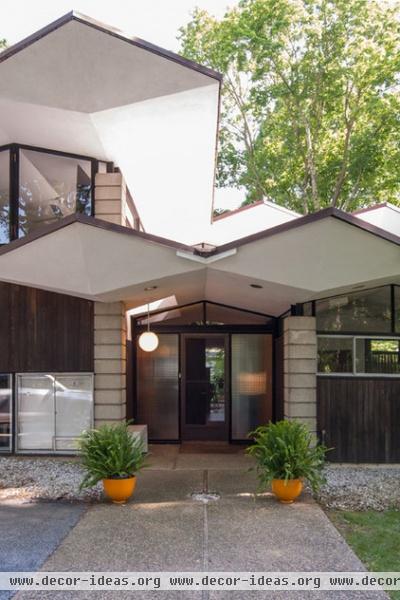 midcentury entry by Adrienne DeRosa