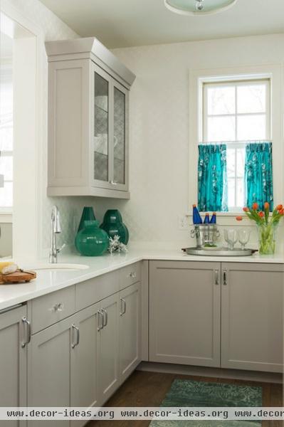 beach style dining room by Martha O'Hara Interiors