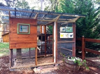 4 Farm-Fresh Chicken Coops in Urban Backyards