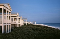 Tour a Pioneering Beach Town That Fosters Community