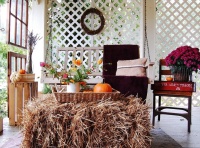 Give Your Porch Some Rustic Fall Style