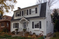 Roots of Style: Dutch Colonial Homes Settle on the Gambrel Roof