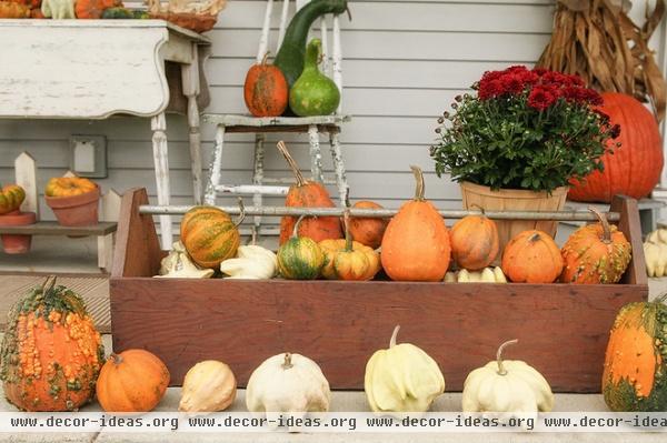 eclectic porch by Julie Ranee Photography