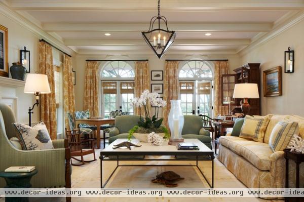 traditional living room by L K DeFrances & Associates