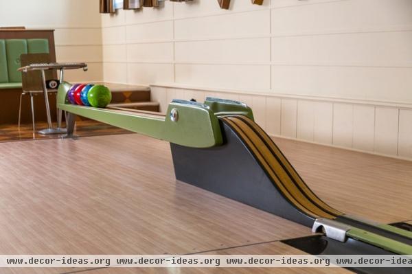 modern home gym by Fusion Bowling