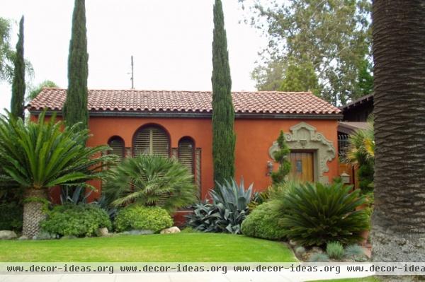 mediterranean exterior by Steven Corley Randel, Architect