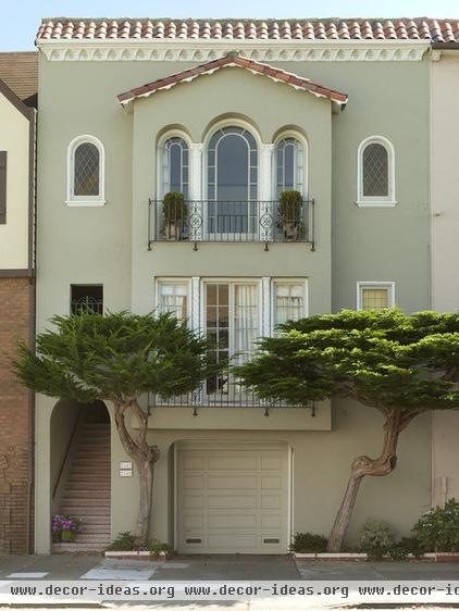 traditional exterior by Ken Gutmaker Architectural Photography