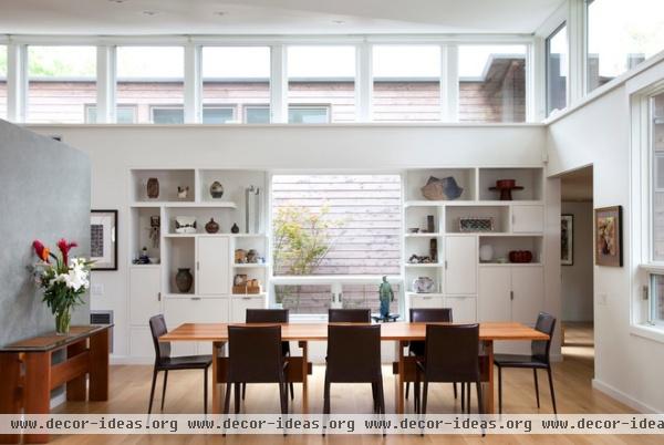 asian dining room by Lake Flato Architects