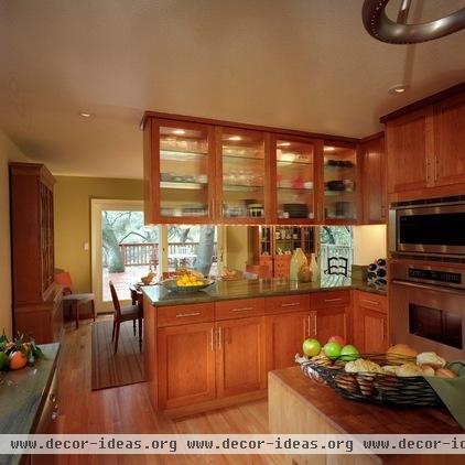 traditional kitchen by Katie Anderson Design Consultants -  CCIDC #6679