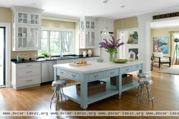 traditional kitchen by Banks Design Associates, LTD & Simply Home