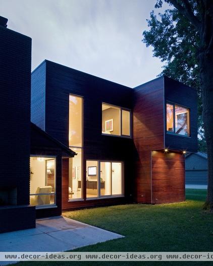 modern exterior by Hufft Projects