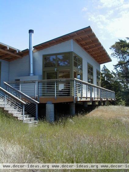 contemporary porch by Mohler + Ghillino Architects