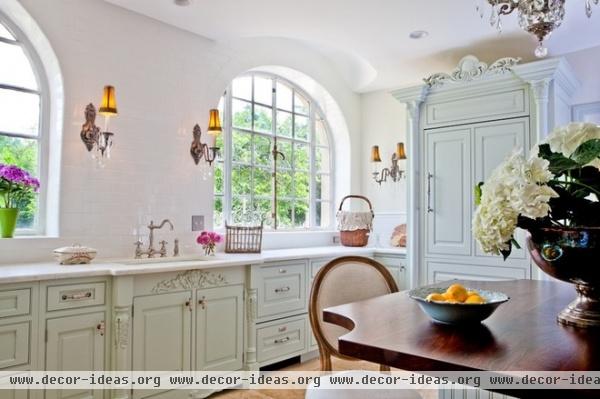 traditional kitchen by Karr Bick Kitchen and Bath