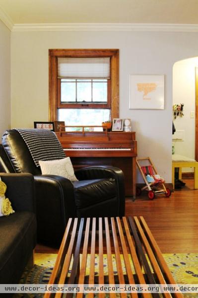 contemporary living room by Jeff Jones Snap It Photography