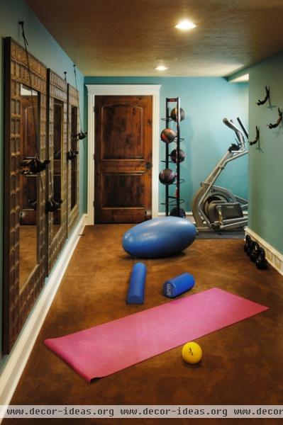 traditional home gym by Doug Pitts Construction