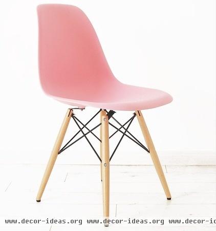 modern chairs by Jelanié