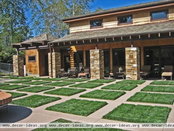 rustic exterior by Stephanie Ann Davis Landscape Design