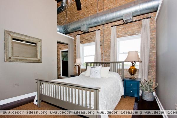 industrial bedroom Madison Street Loft