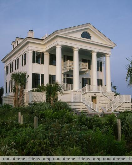 traditional exterior by Chadsworth Columns